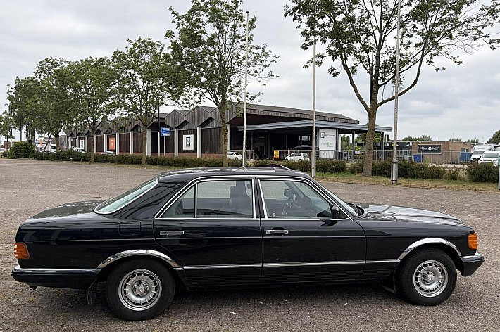 Mercedes-Benz S-Klasse 280 SE , AUTOMAAT, ELEKTRISCH SCHUIFDAK, LPG, RIJDT NIET OP BENZINE, MET NIEUWE APK