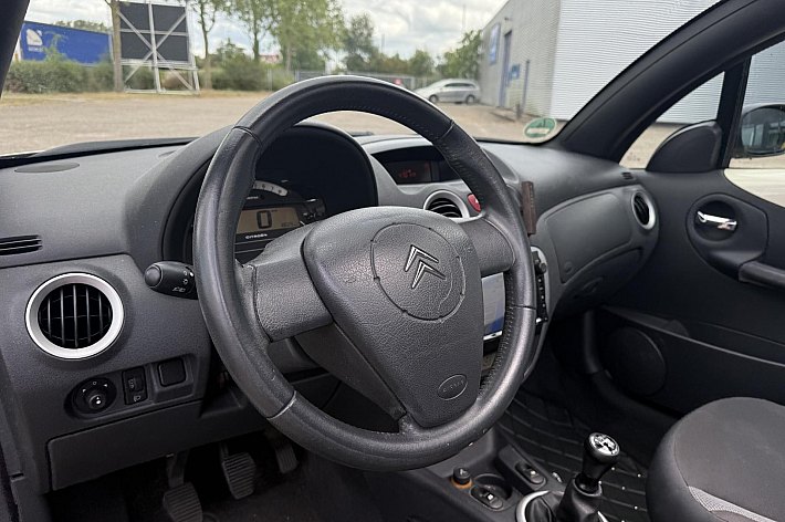 Citroën C3 Pluriel 1.4i AIRCO (STEENKOUD), WERKEND CABRIODAK, 4 ELECT RAMEN, NAVI, BLUETOOTH, CV, SPLINTERNIEUWE KOPPELING, BOEKJES