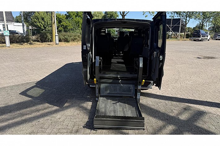 Opel Vivaro 2.0 CDTI L2H1 DC , AIRCO, ELECTR RAMEN, RIJDT EN SCHAKELT GOED, LIFTJE BLIJFT BIJ EXPORT ERIN, VOOR IN NL GAAT HIJ ER UIT!