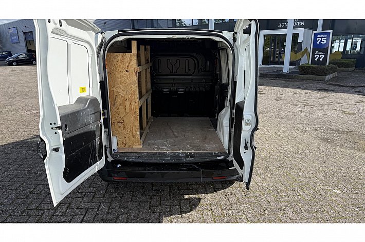 Fiat Doblò Cargo 1.6 MJ L1H1 ECO JET ,AIRCO, EURO 6, 3 PERSOONS, ELECTR RAMEN, NAVI, EURO 6, ACHTER DEUREN, NETJES ONDERHOUDEN, BTW AUTO, BOEKJES AANWEZIG