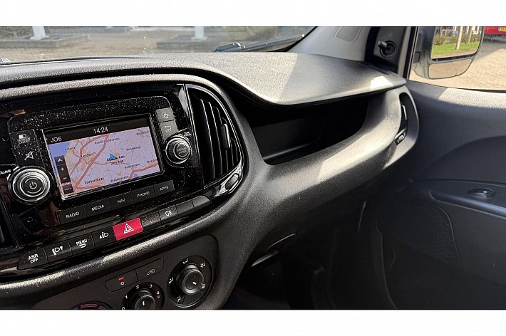 Fiat Doblò Cargo 1.6 MJ L1H1 ECO JET ,AIRCO, EURO 6, 3 PERSOONS, ELECTR RAMEN, NAVI, EURO 6, ACHTER DEUREN, NETJES ONDERHOUDEN, BTW AUTO, BOEKJES AANWEZIG