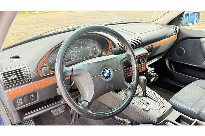 BMW 3 Serie Compact 316i Executive , AUTOMAAT, AIRCO, 186.199 KM, TREKHAAK, ORIGINELE NL AUTO MET NAP